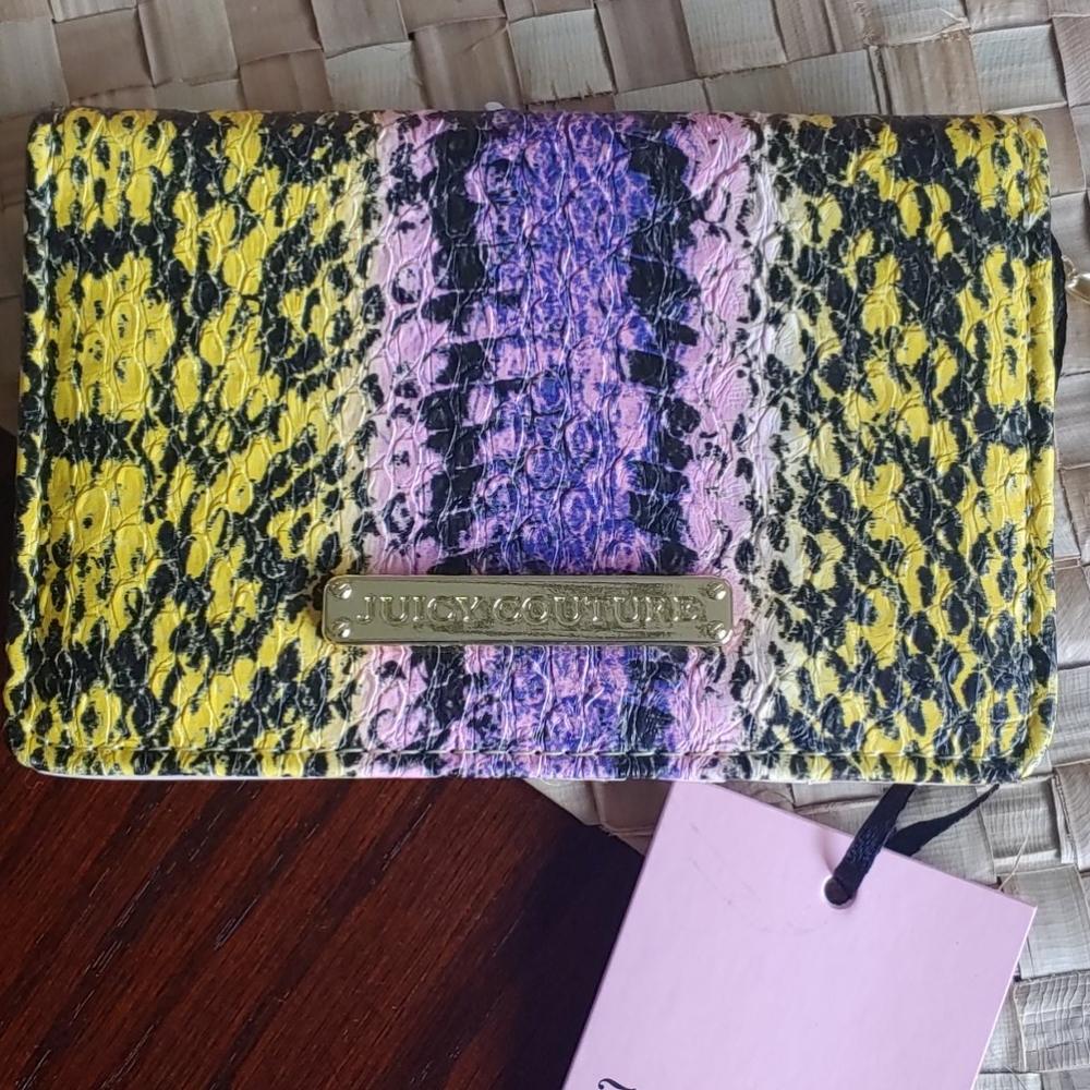 Final SALE**Juicy Couture - NWT card case💛💜🖤💗 - Picture 2 of 4